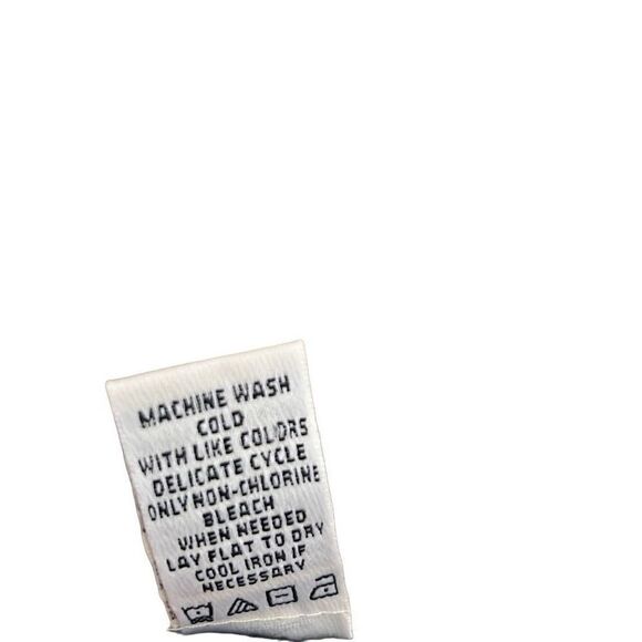 Max Studio V Neck Capped Sleeve Top - Picture 5 of 6